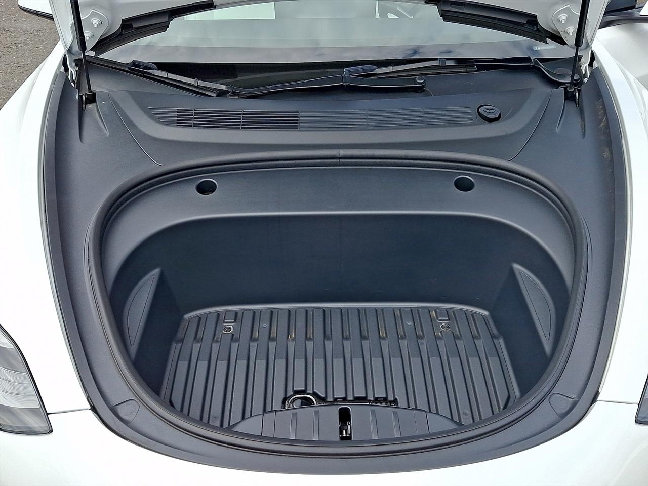 Tesla Model 3 RWD 2023