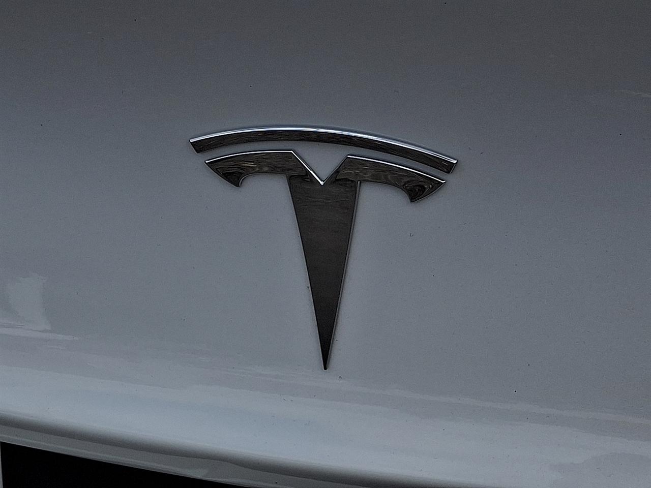 Tesla Model 3 RWD 2023