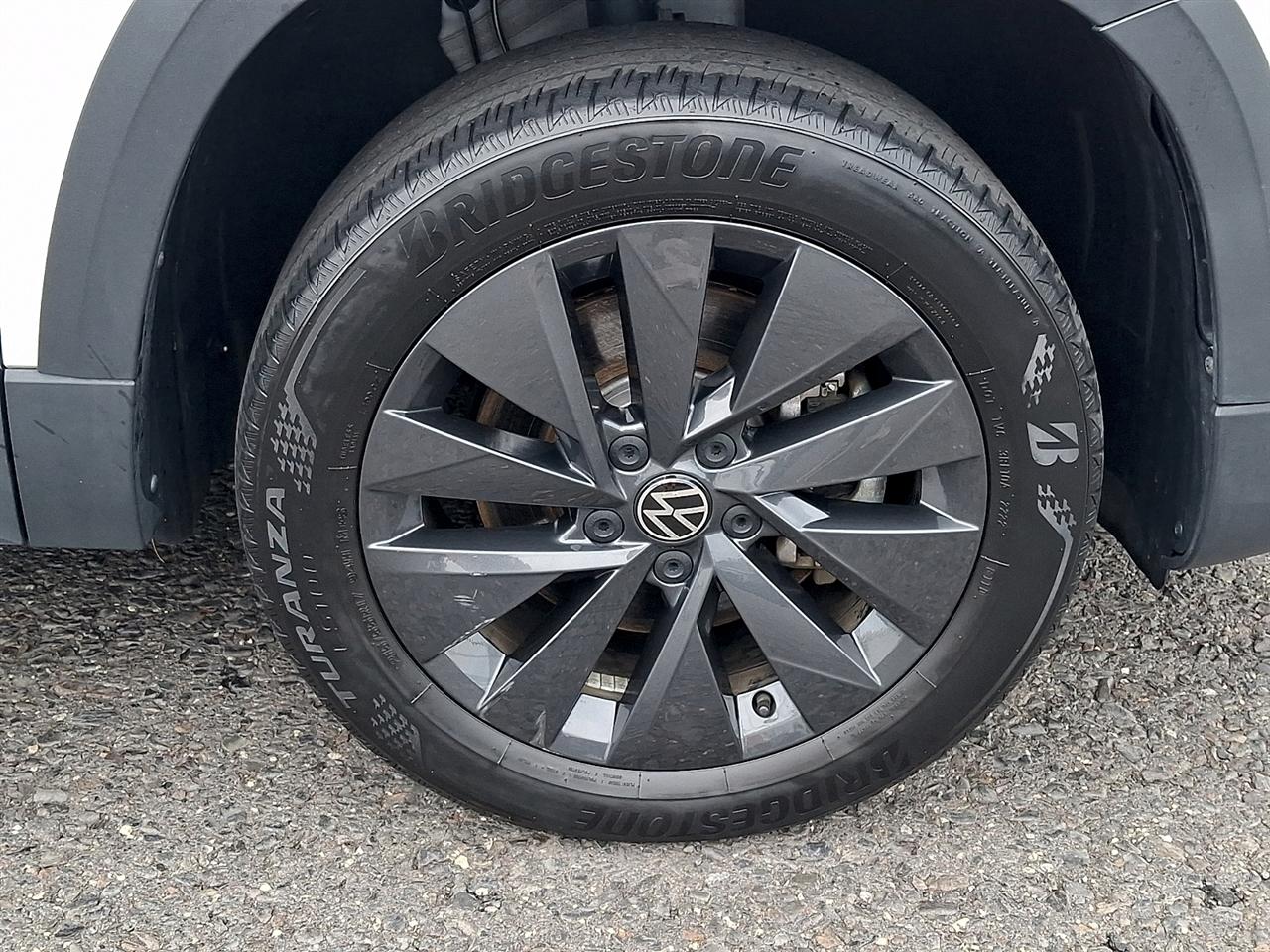 Volkswagen Taos S FWD 2022