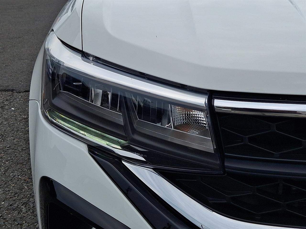 Volkswagen Taos S FWD 2022