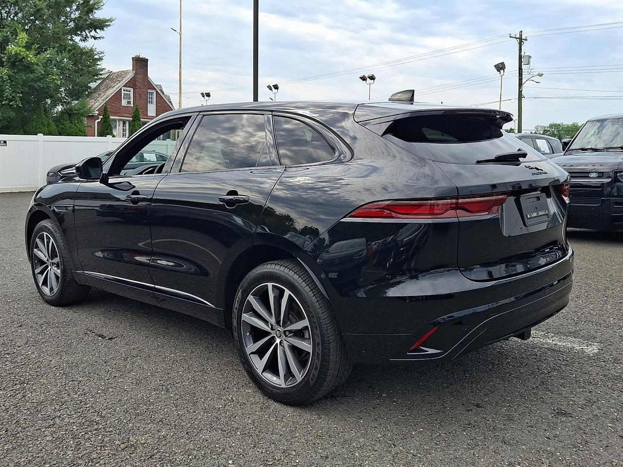 Jaguar F-Pace R-Dynamic S P250 AWD 2024