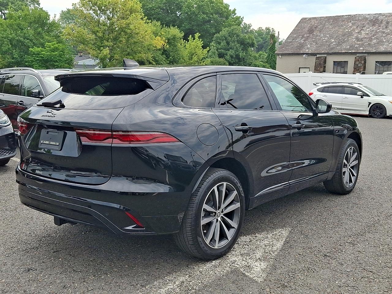 Jaguar F-Pace R-Dynamic S P250 AWD 2024