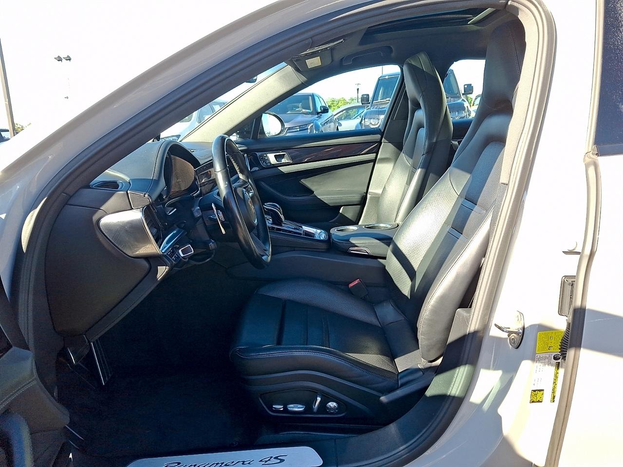 Porsche Panamera 4S AWD 2021