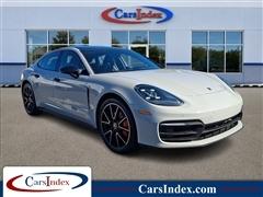 2021 Porsche Panamera 