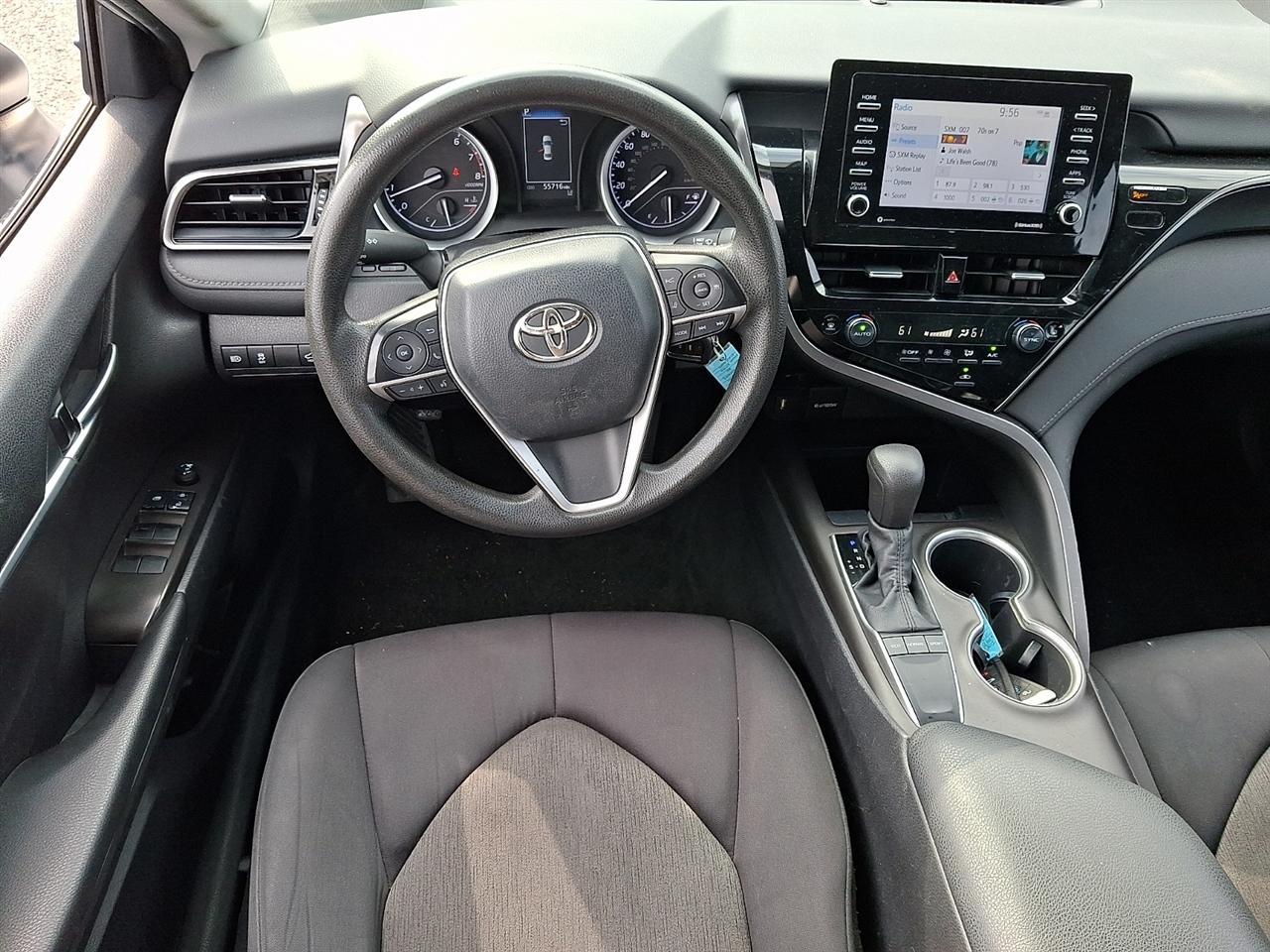 Toyota Camry LE Auto (Natl) 2022