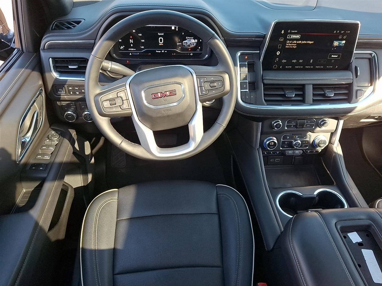 GMC Yukon XL 4WD 4dr SLT 2023