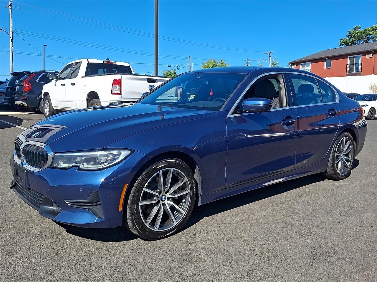 BMW 3 Series 330i xDrive Sedan North America 2021