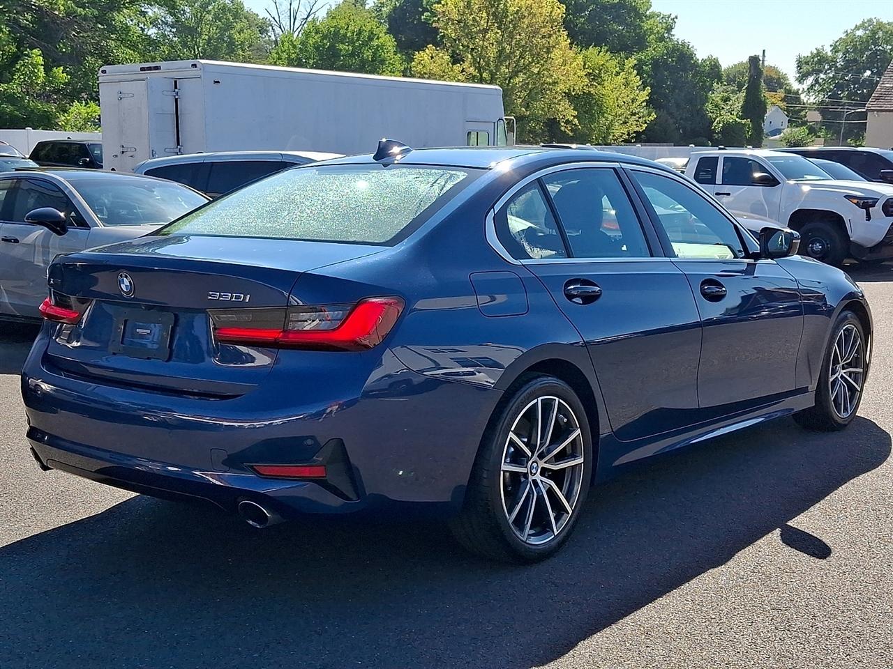 BMW 3 Series 330i xDrive Sedan North America 2021