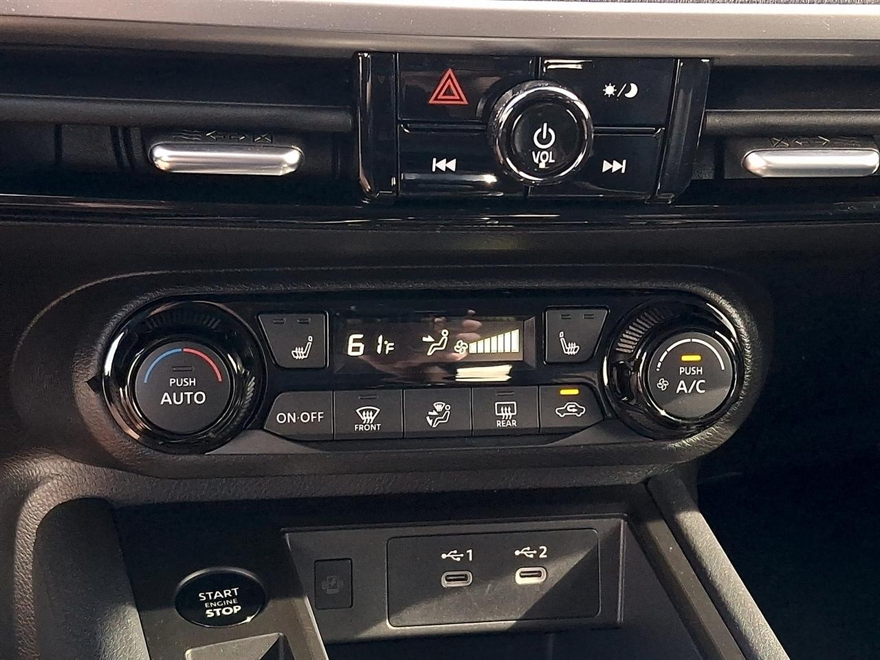 Nissan Kicks SV AWD 2026