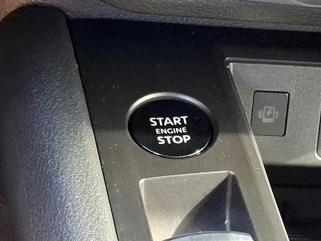 Nissan Kicks SV AWD 2026