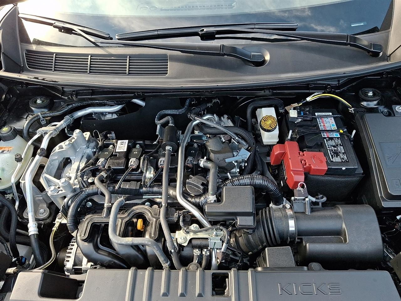 Nissan Kicks SV AWD 2026