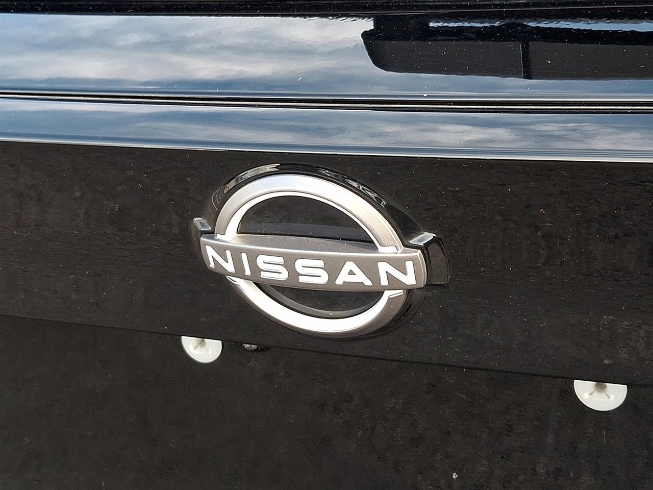 Nissan Kicks SV AWD 2026