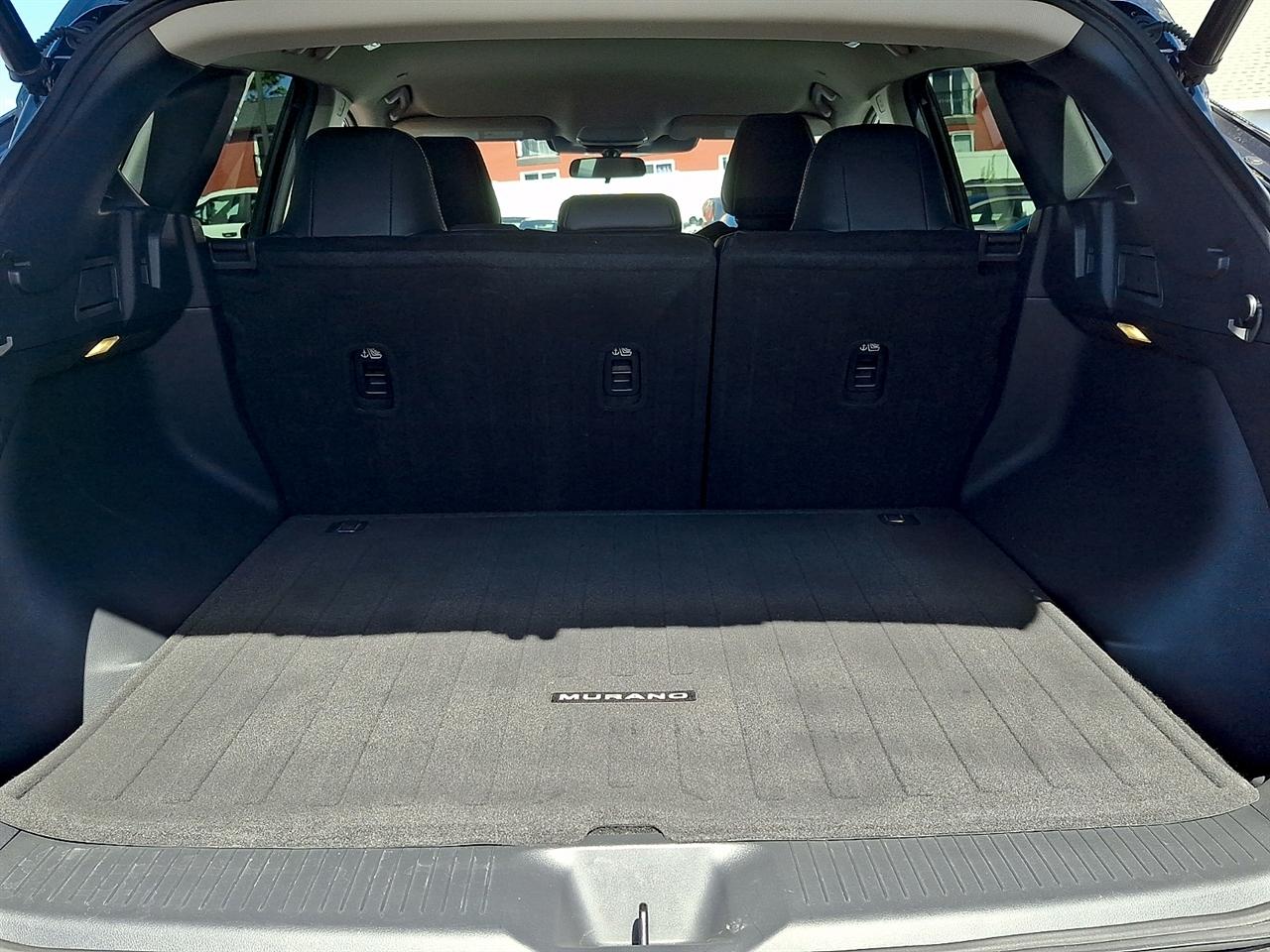 Nissan Murano AWD SV 2025