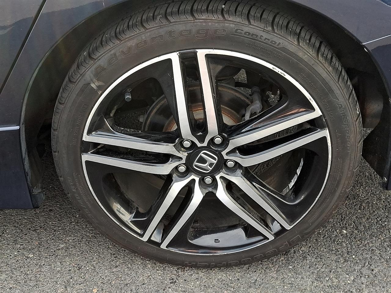 Honda Accord Sedan Sport SE CVT 2017