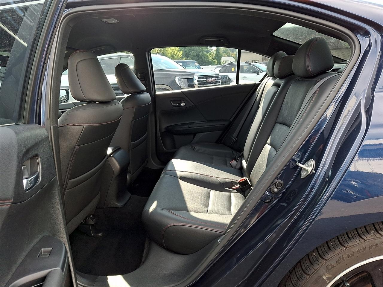 Honda Accord Sedan Sport SE CVT 2017