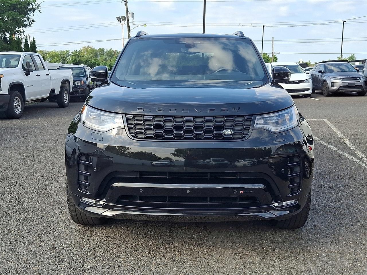 Land Rover Discovery P300 S R-Dynamic 2023