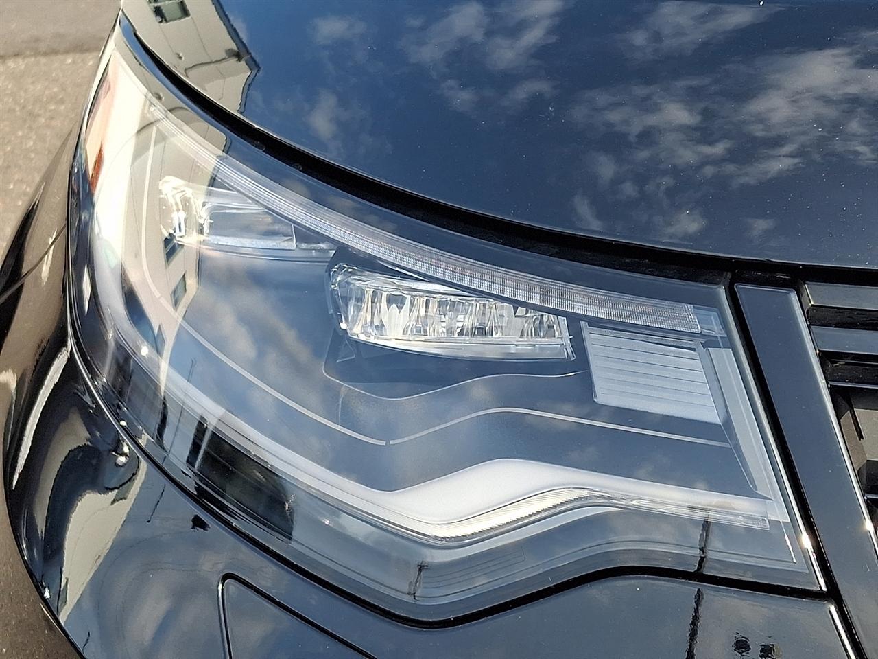 Land Rover Discovery P300 S R-Dynamic 2023