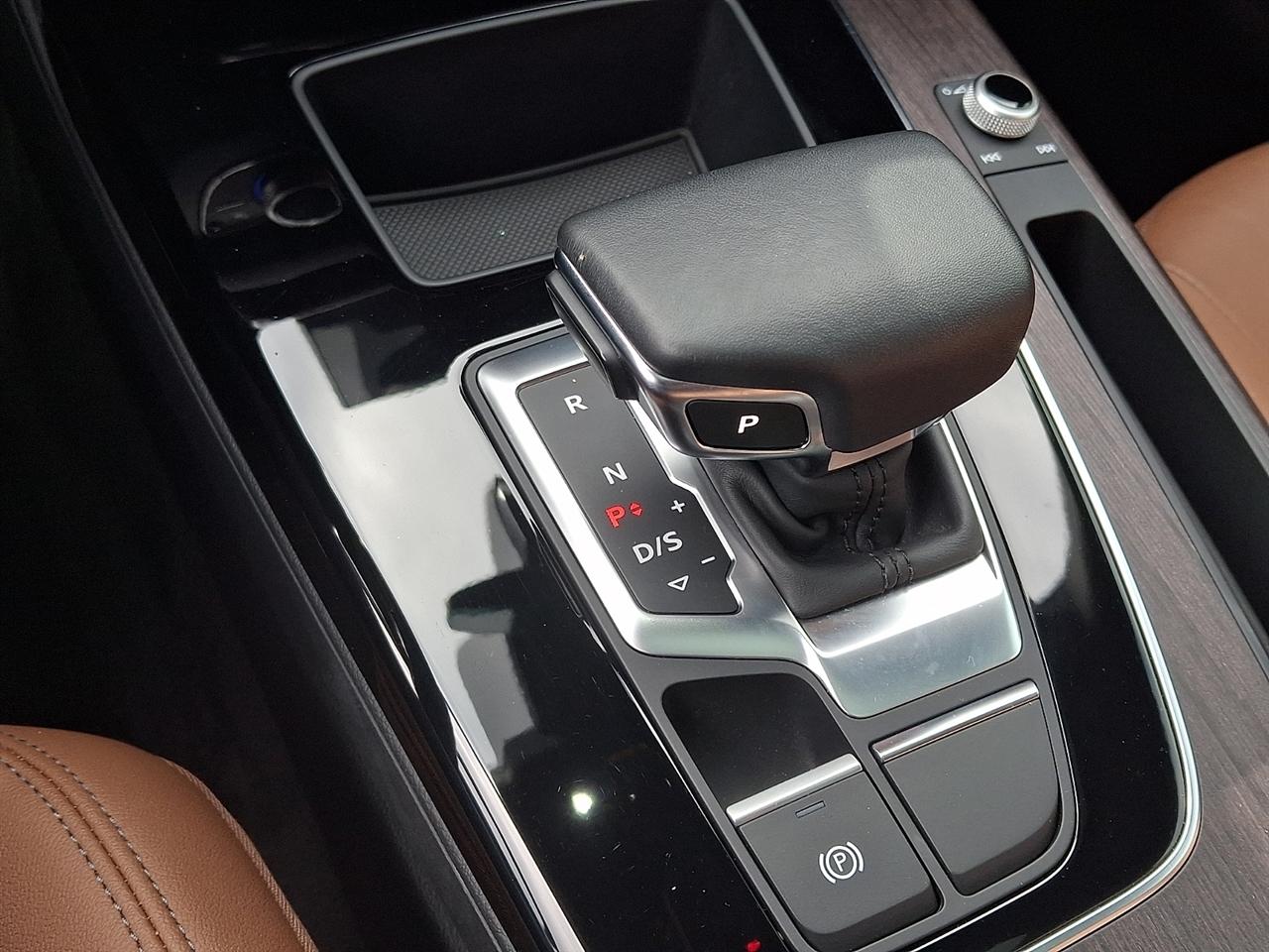 Audi Q5 Premium 40 TFSI quattro 2022