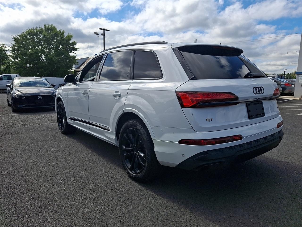 Audi Q7 Premium 45 TFSI quattro 2025