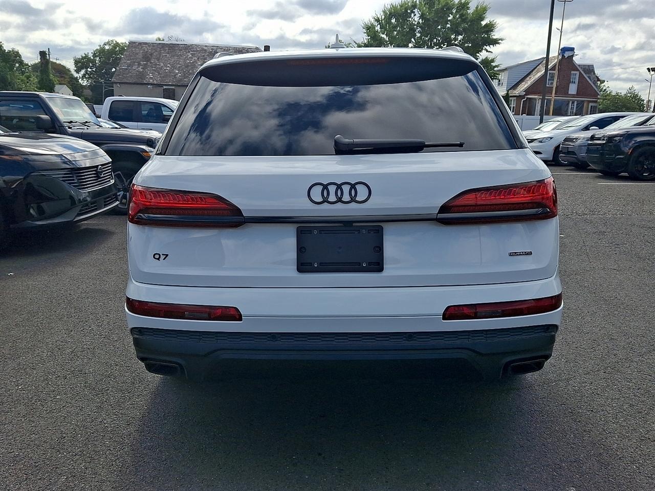 Audi Q7 Premium 45 TFSI quattro 2025