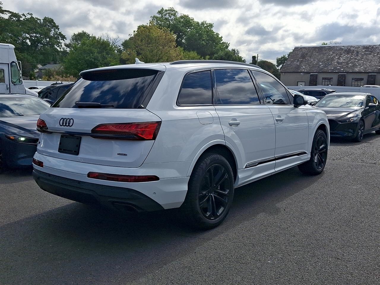 Audi Q7 Premium 45 TFSI quattro 2025