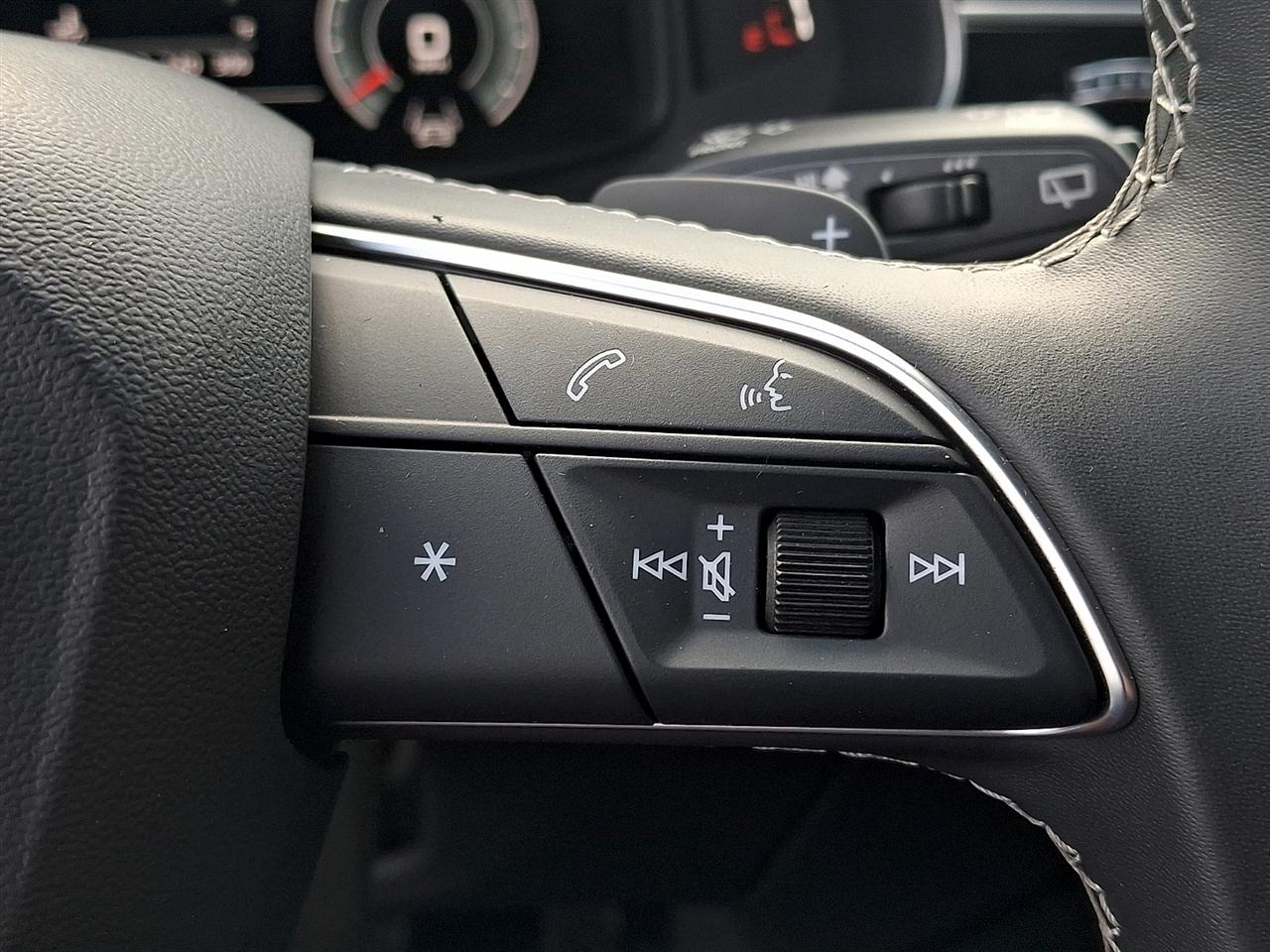 Audi Q7 Premium 45 TFSI quattro 2025
