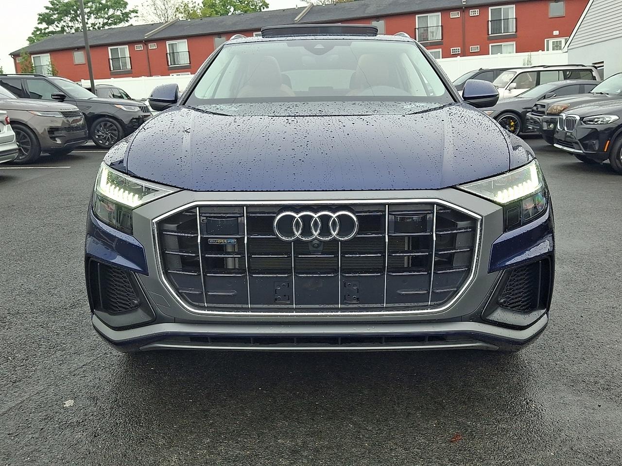 Audi Q8 Premium Plus 55 TFSI quattro 2023