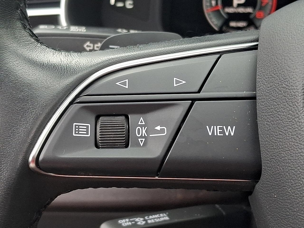 Audi Q8 Premium Plus 55 TFSI quattro 2023