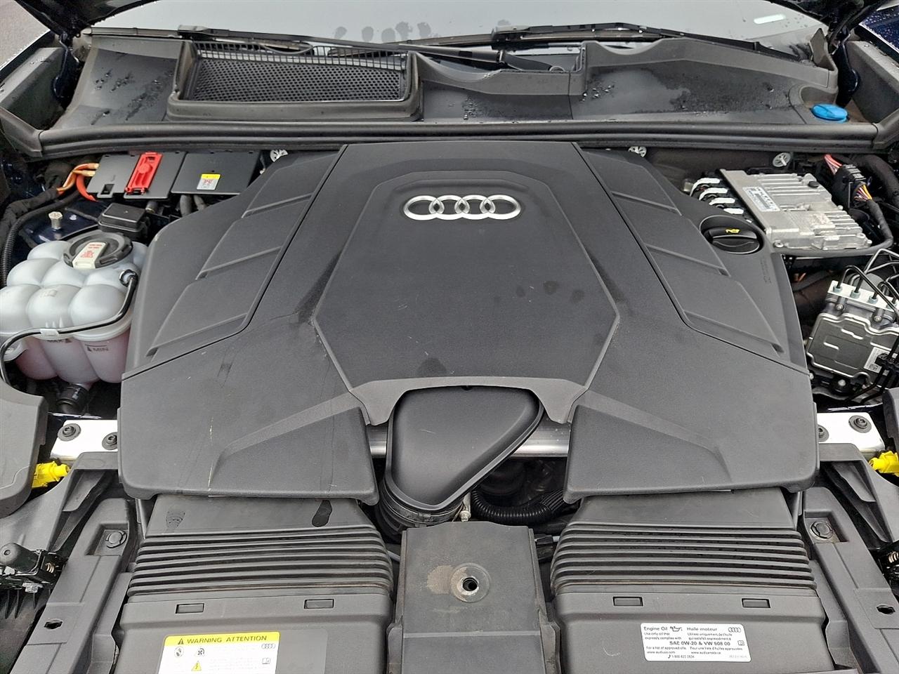 Audi Q8 Premium Plus 55 TFSI quattro 2023