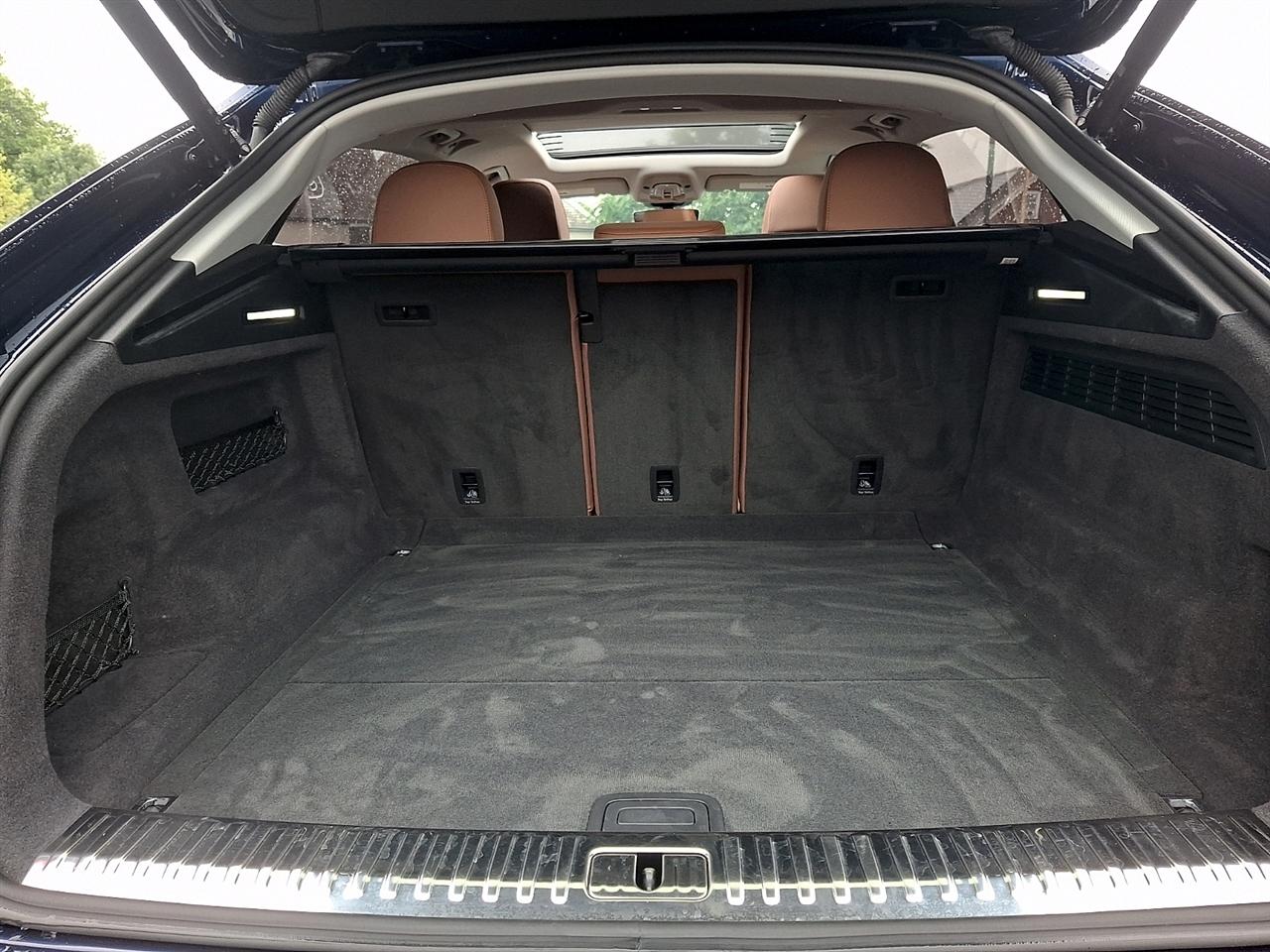 Audi Q8 Premium Plus 55 TFSI quattro 2023