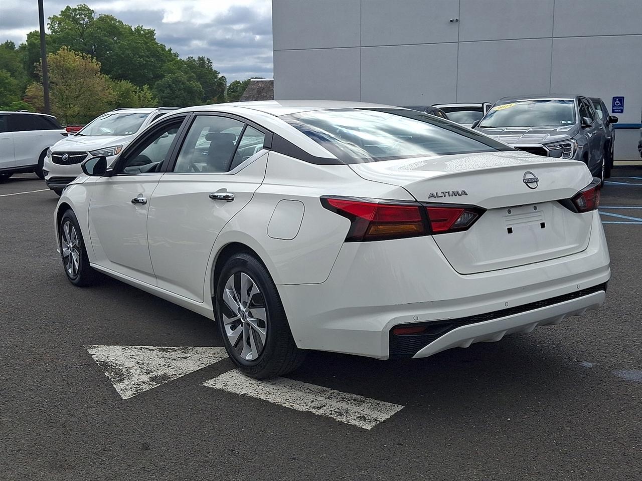 Nissan Altima 2.5 S Sedan 2024