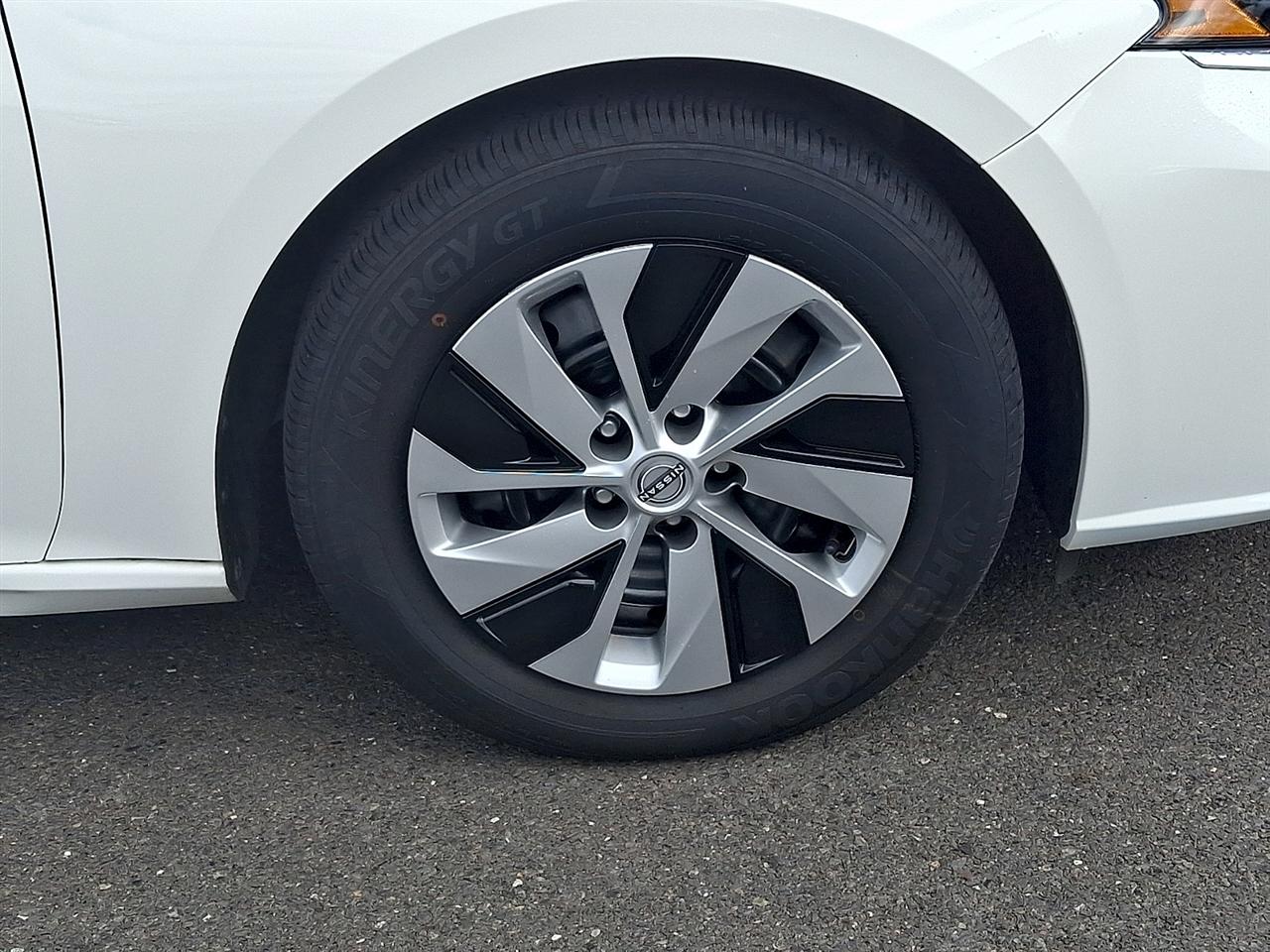 Nissan Altima 2.5 S Sedan 2024