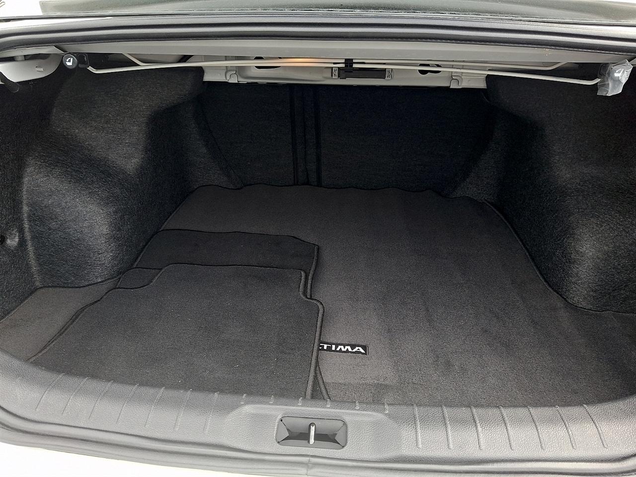 Nissan Altima 2.5 S Sedan 2024