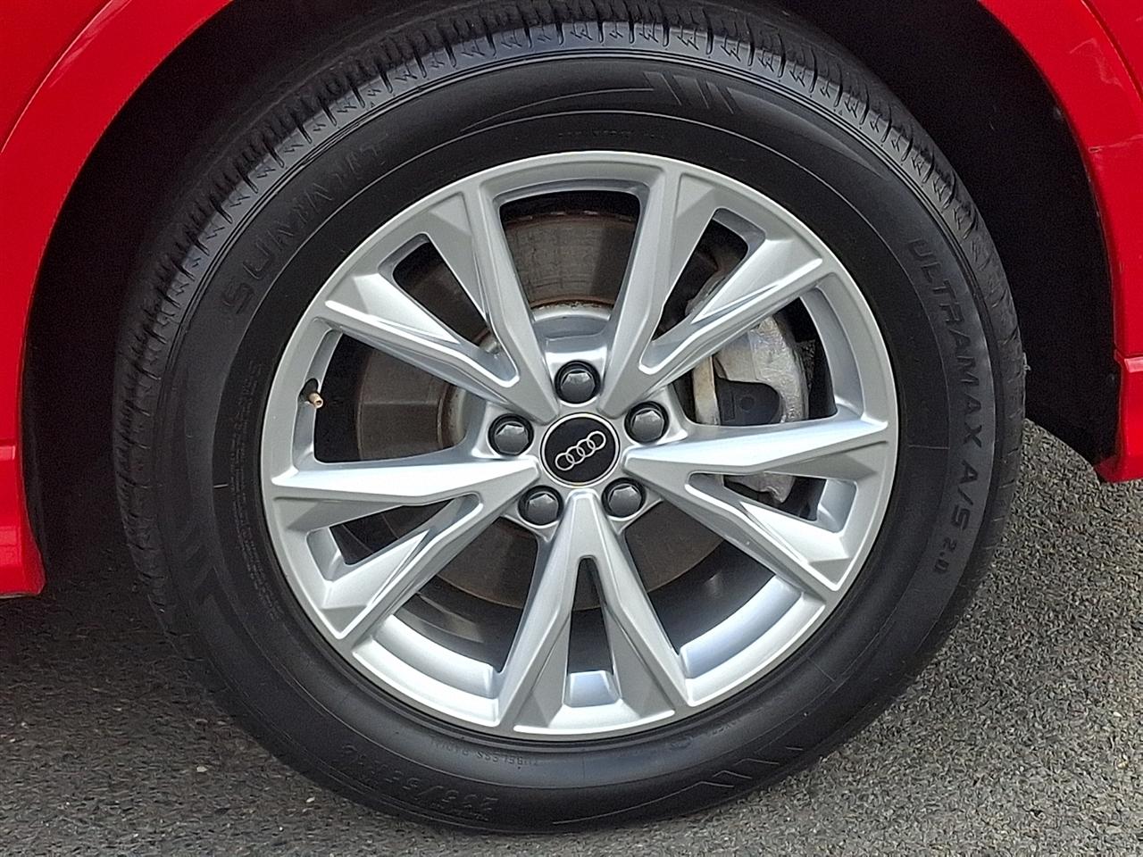 Audi Q3 S line Premium 45 TFSI quattro 2025