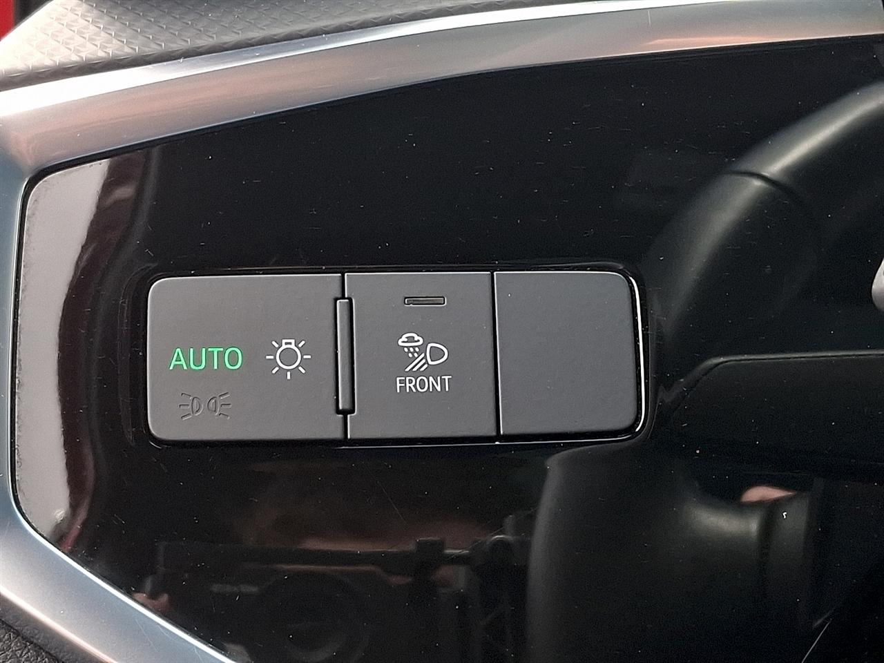Audi Q3 S line Premium 45 TFSI quattro 2025