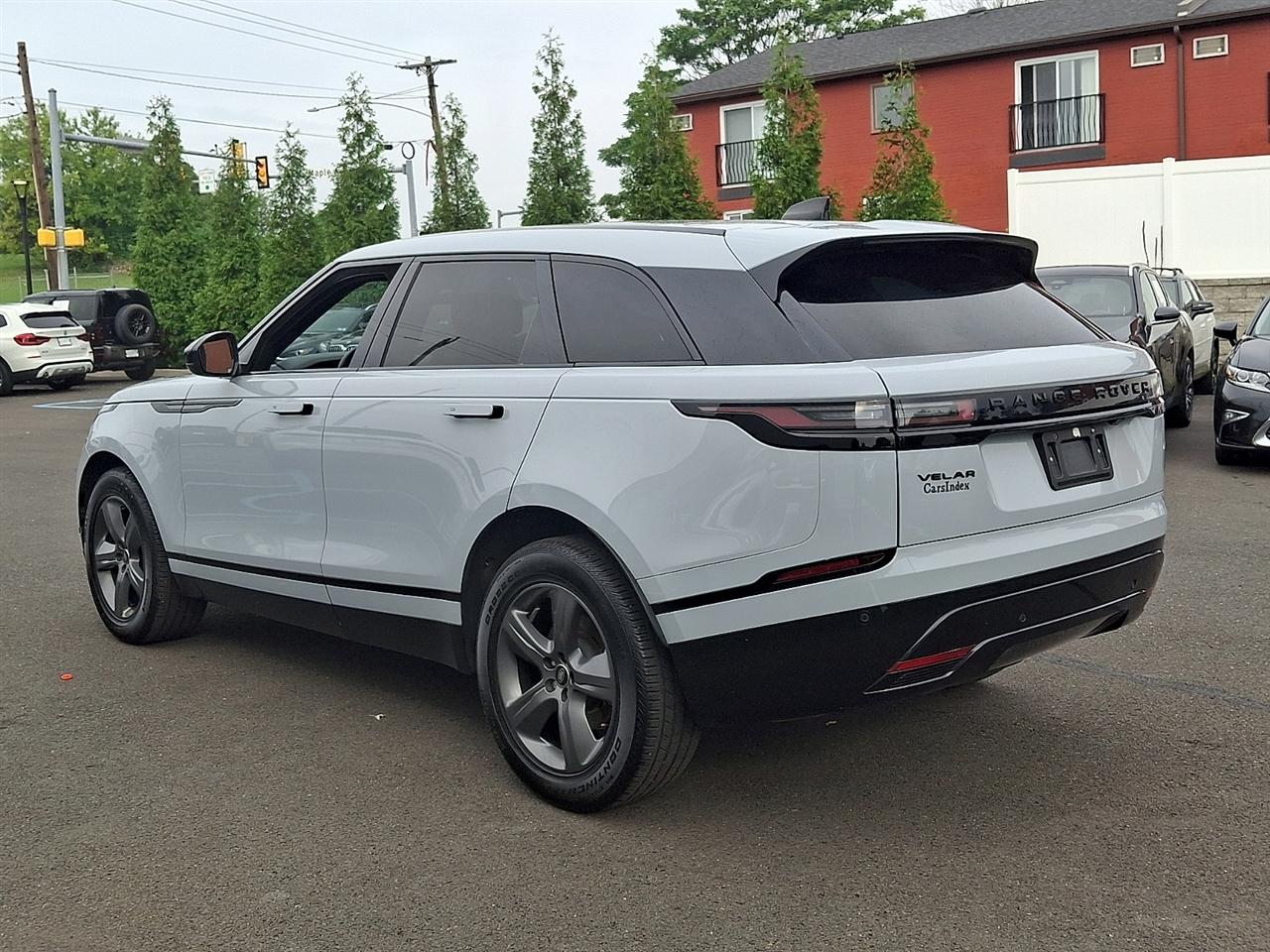 Land Rover Range Rover Velar P250 Dynamic SE 2025