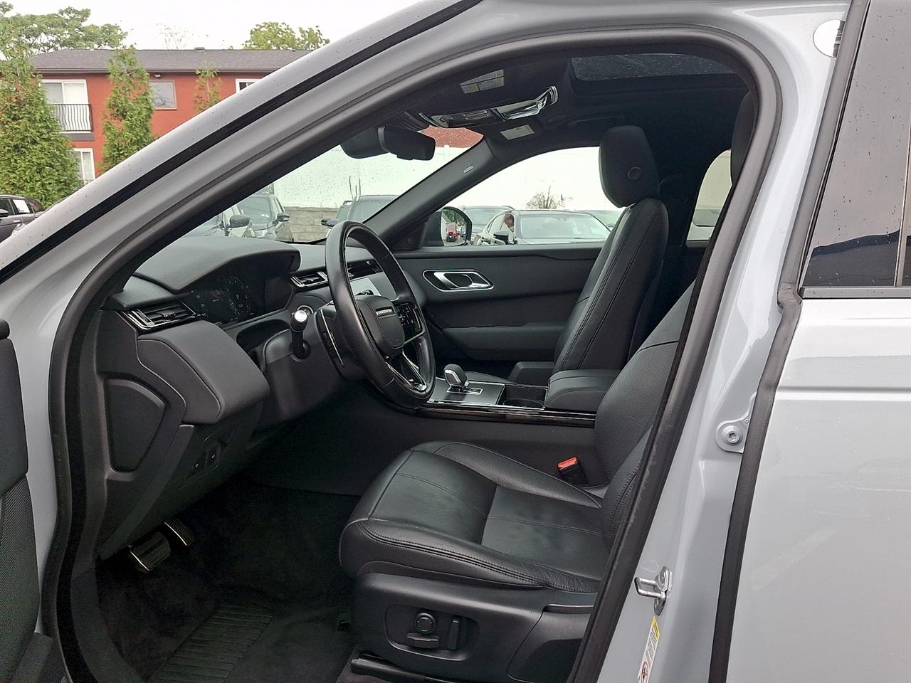 Land Rover Range Rover Velar P250 Dynamic SE 2025