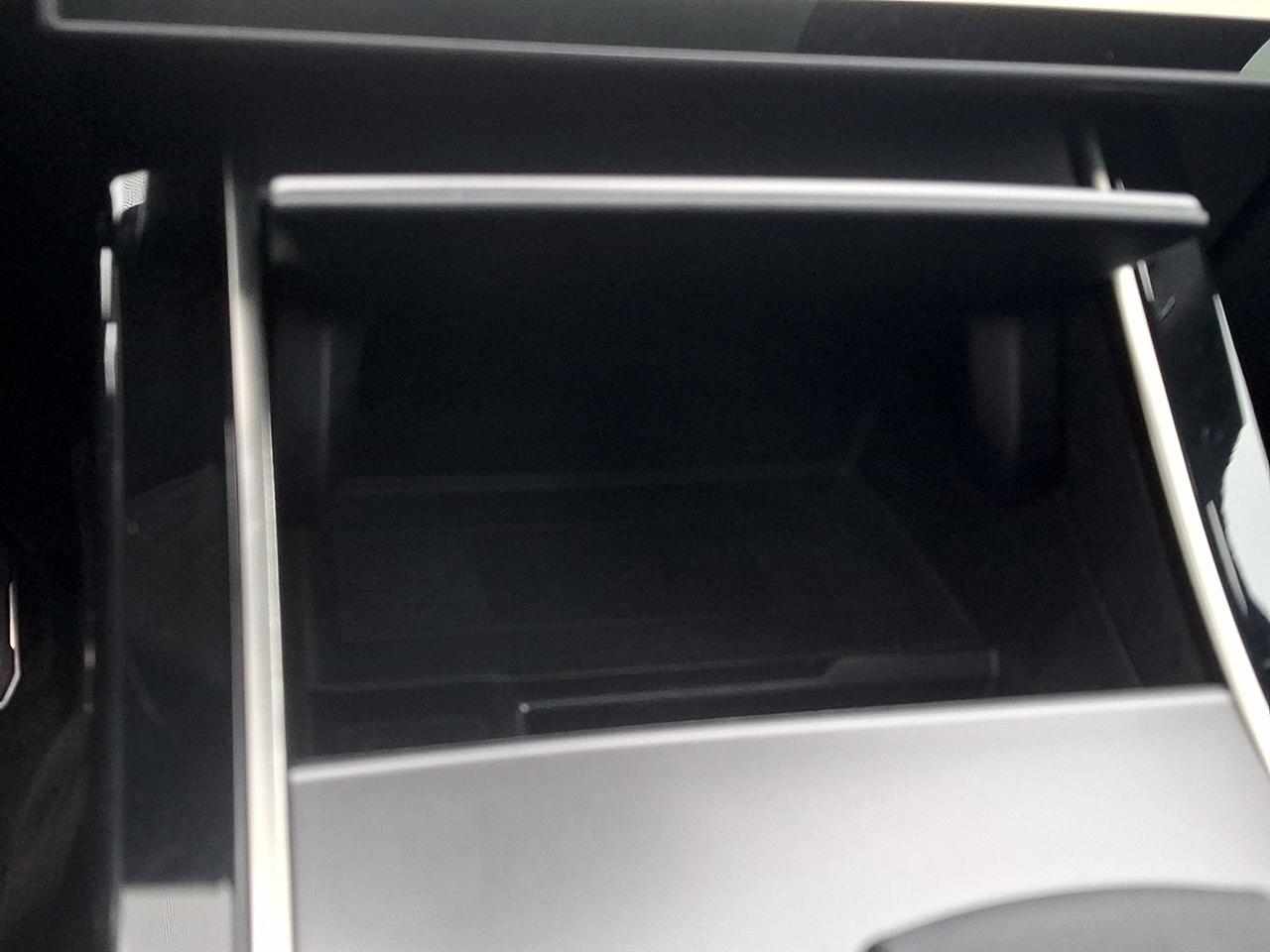 Land Rover Range Rover Velar P250 Dynamic SE 2025