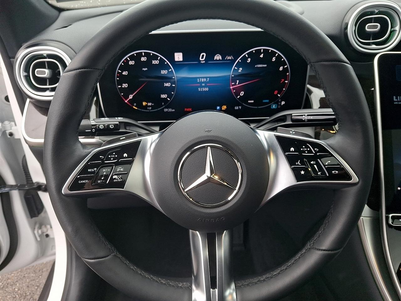 Mercedes-Benz GLC GLC 300 4MATIC SUV 2025