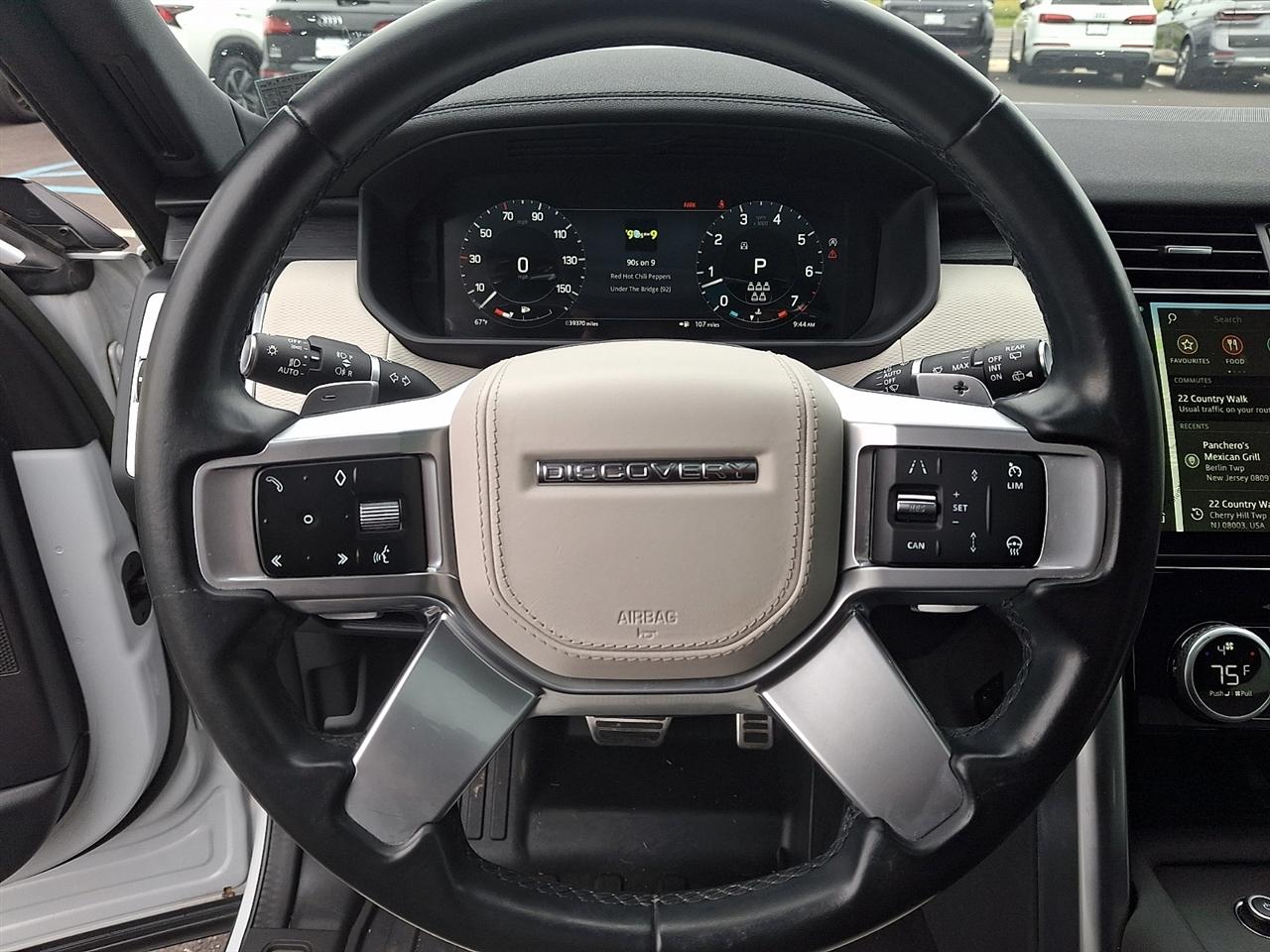 Land Rover Discovery P360 Metropolitan Edition 2023