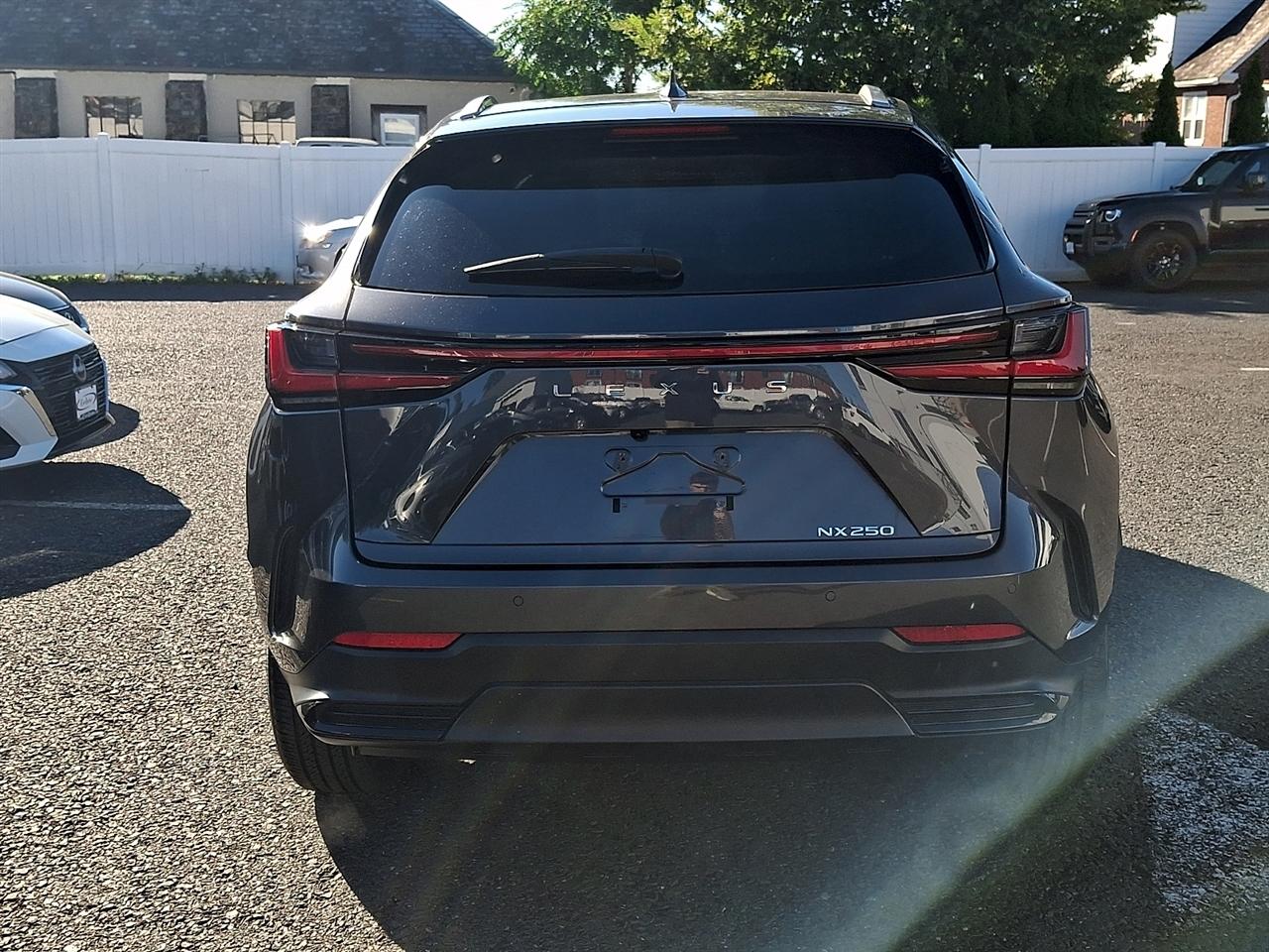 Lexus NX NX 250 FWD 2025