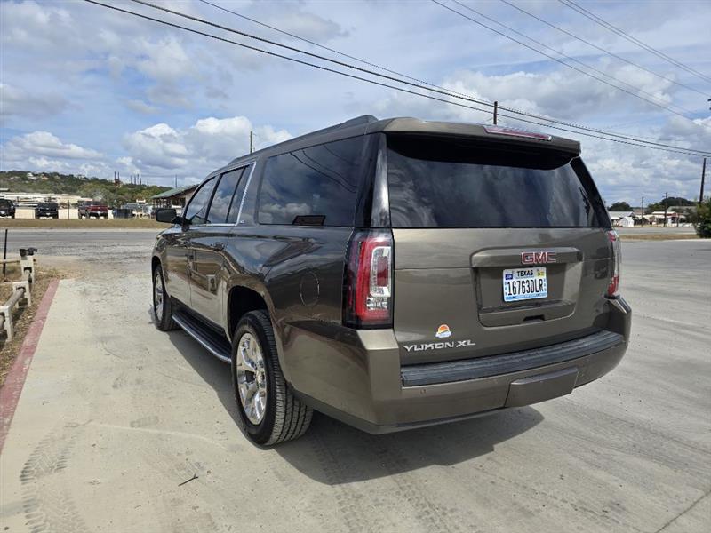 GMC Yukon XL  2016