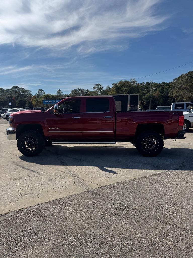Chevrolet Silverado 2500HD LTZ Crew Cab 4WD 2018