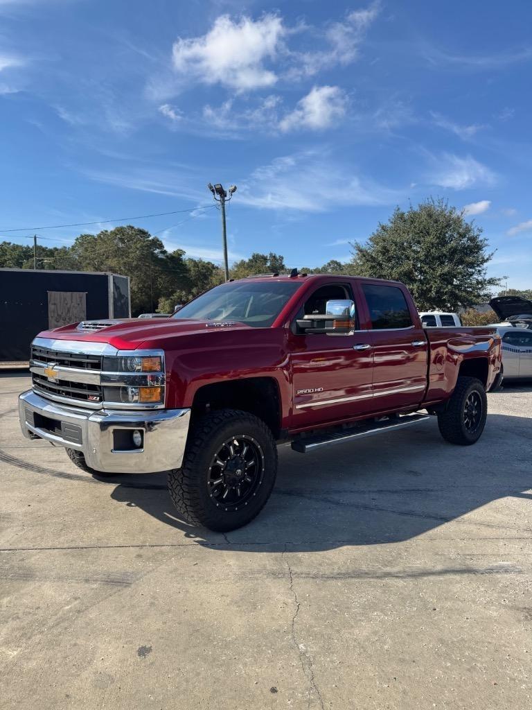 Chevrolet Silverado 2500HD LTZ Crew Cab 4WD 2018