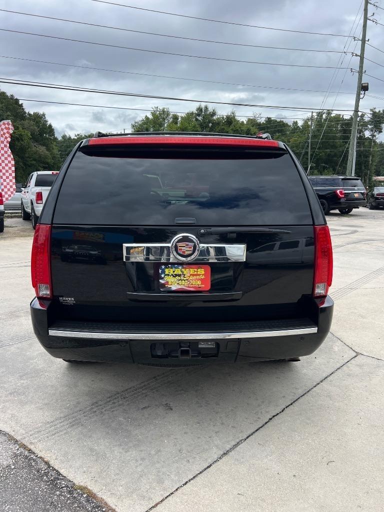 Cadillac Escalade 2WD Luxury 2013