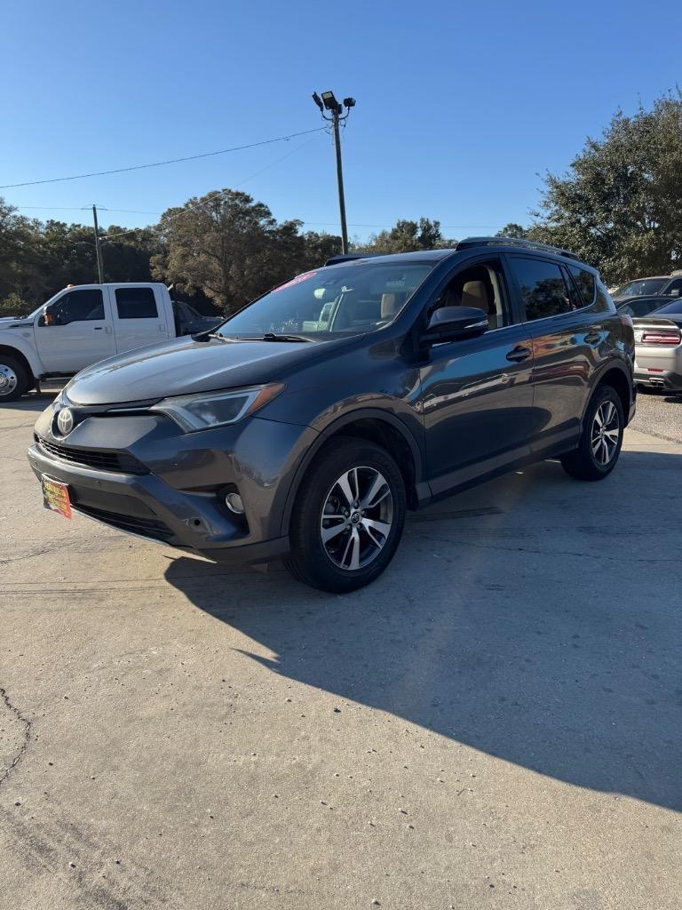 Toyota RAV4 XLE FWD 2018