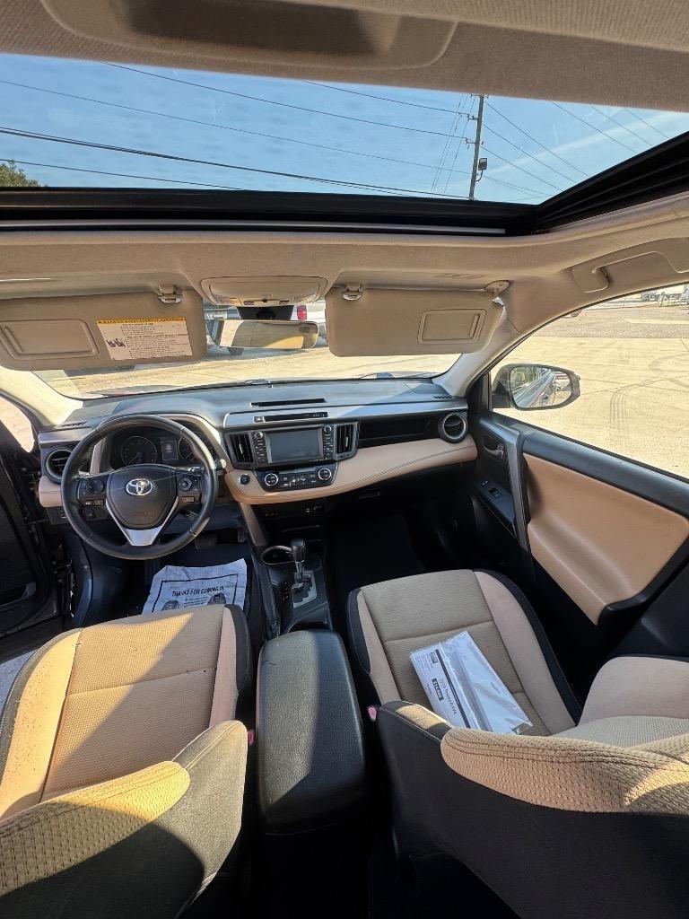 Toyota RAV4 XLE FWD 2018