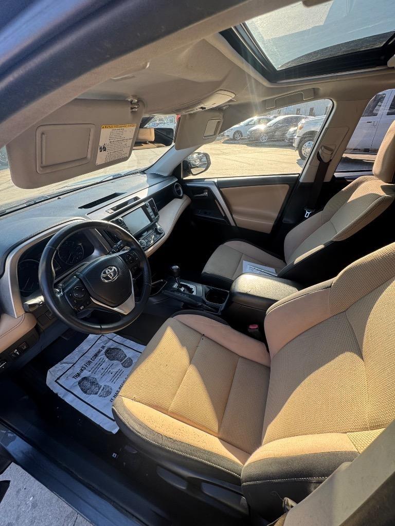 Toyota RAV4 XLE FWD 2018