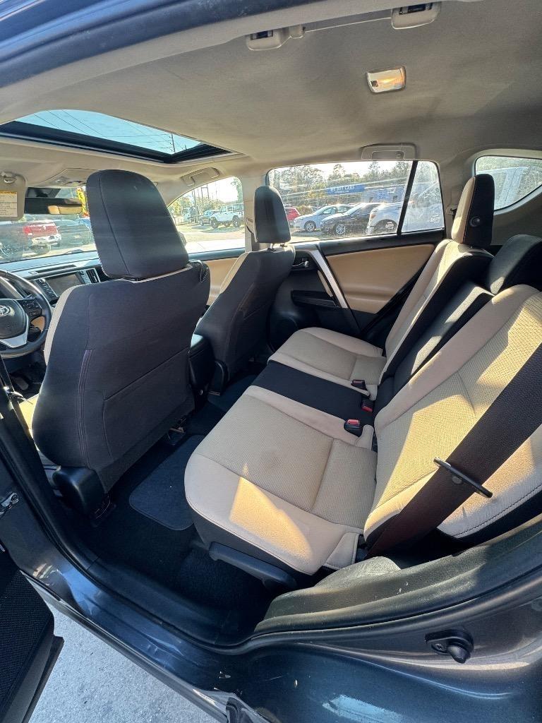 Toyota RAV4 XLE FWD 2018