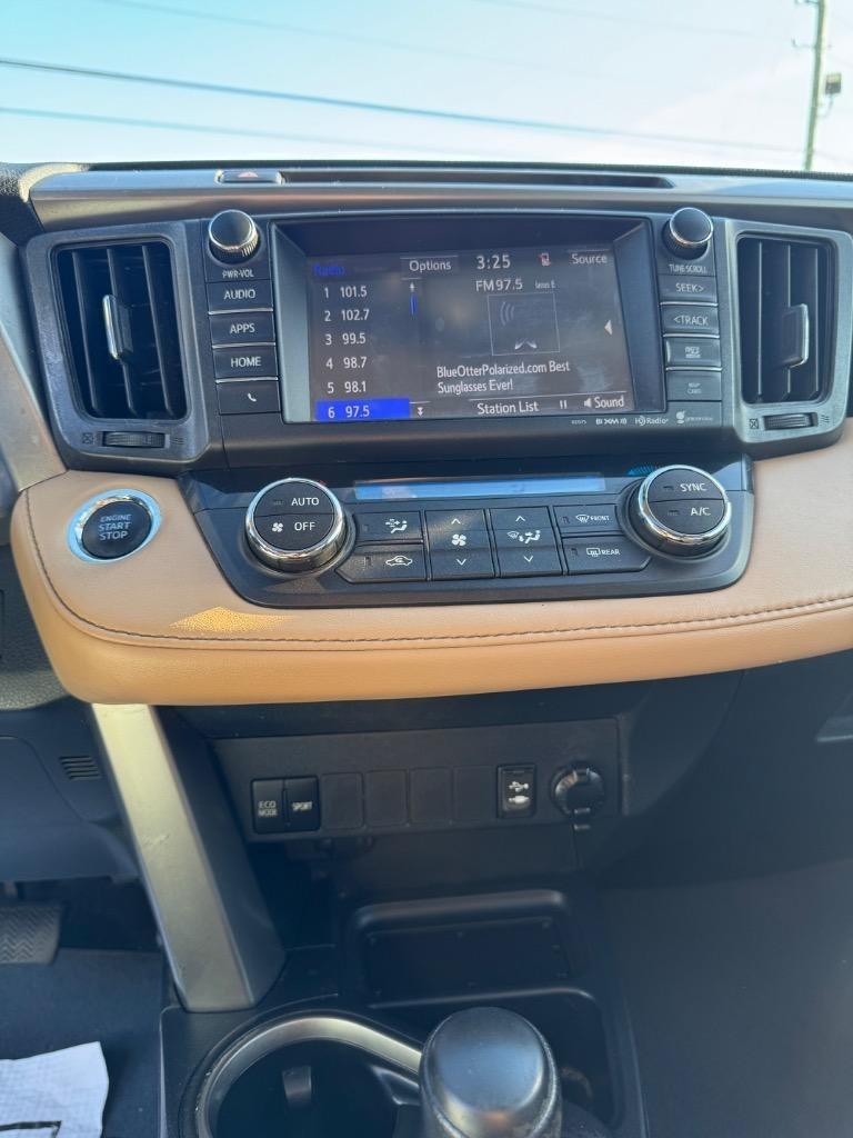 Toyota RAV4 XLE FWD 2018